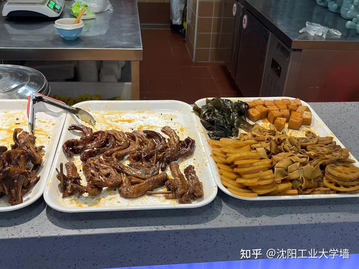 沈阳工业大学食堂图片