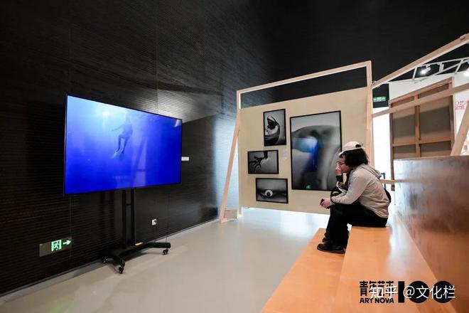 2025青年艺术100年度展 从