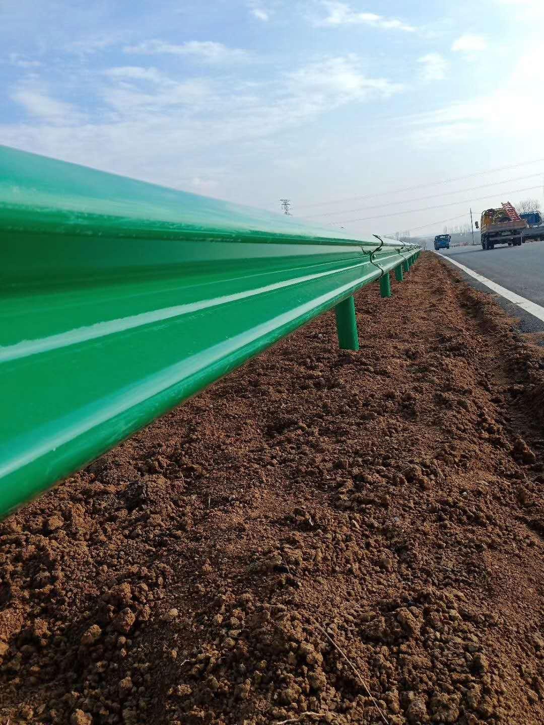 波形护栏规格型号技术参数