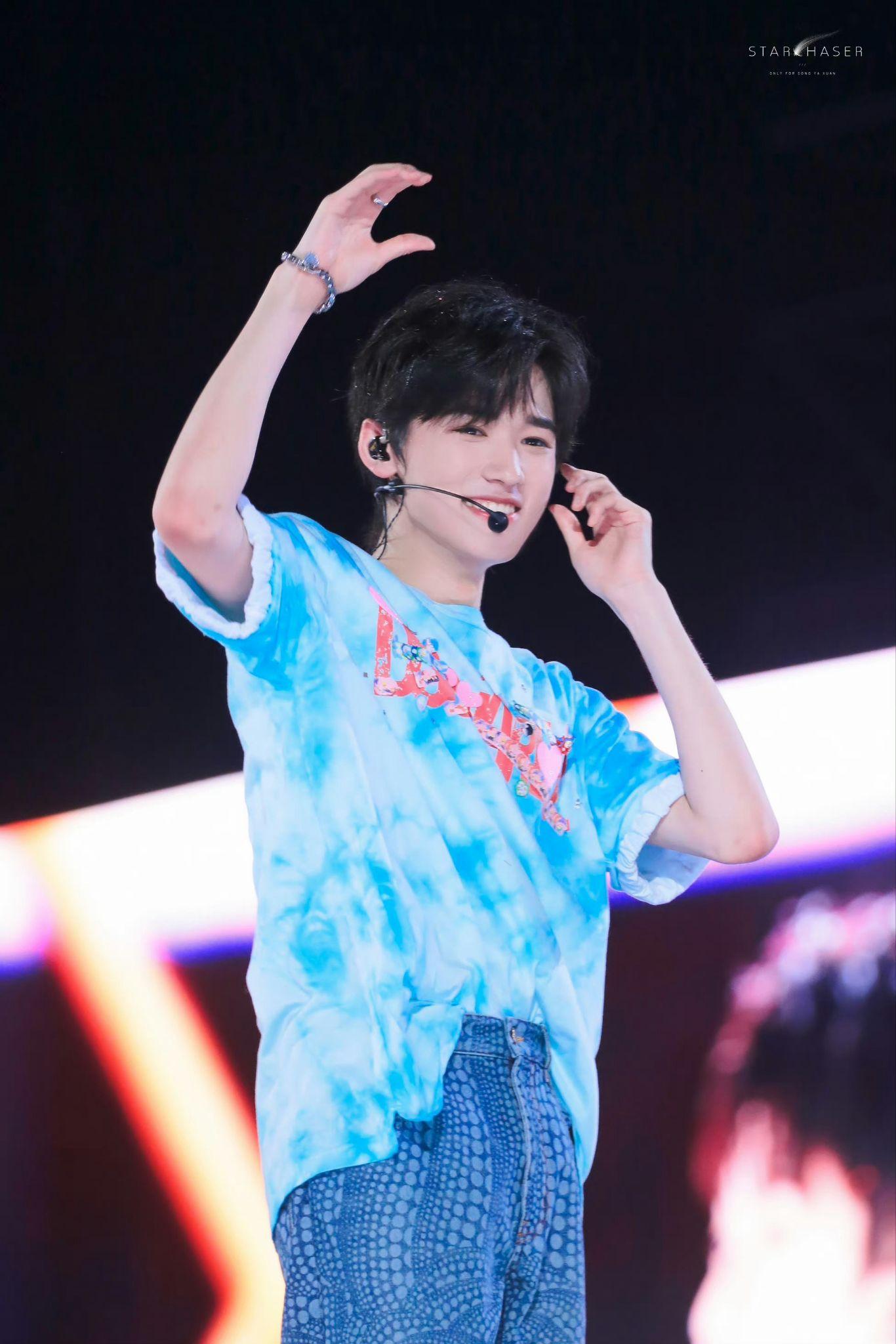 图cr:logo以上站子/个人排名不分先后@时代少年团-宋亚轩时代少年团