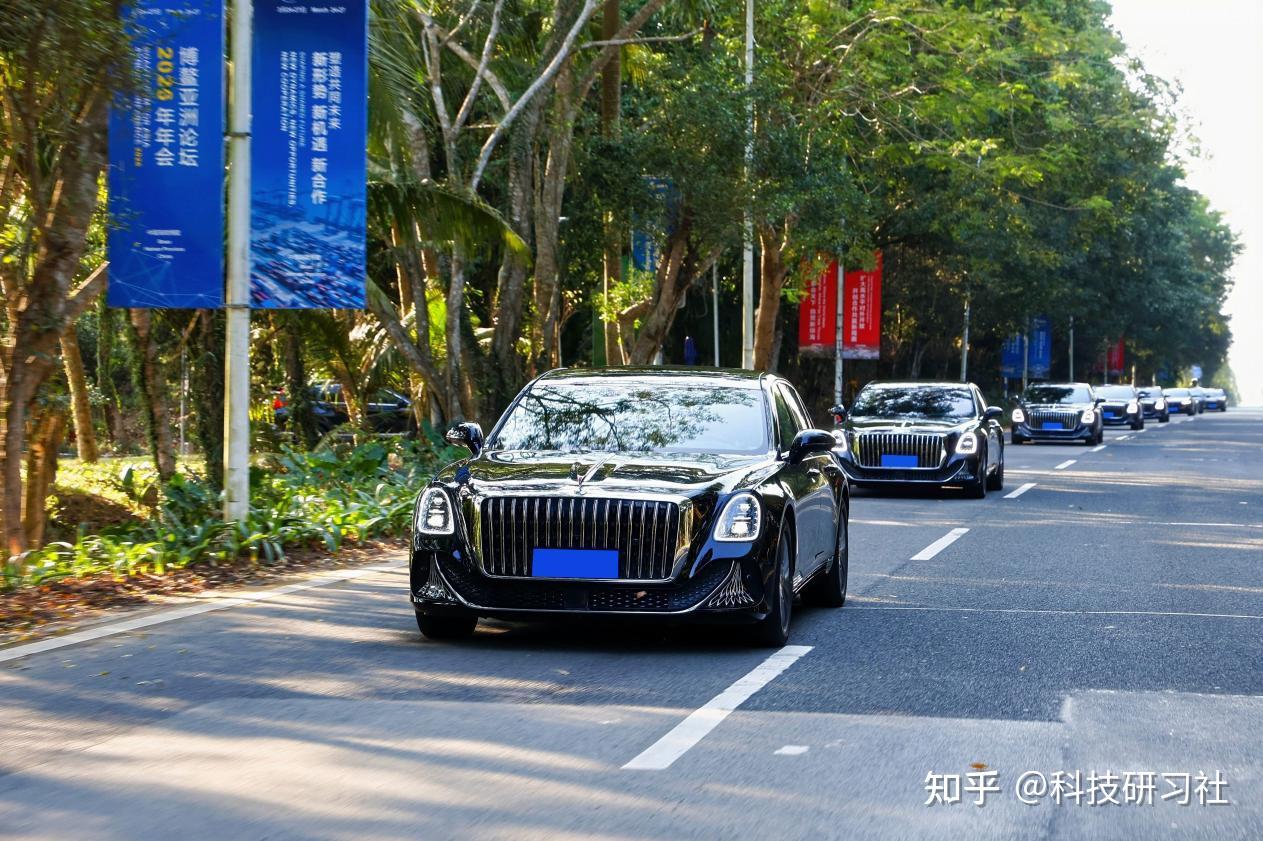 国车护航博鳌 风范彰显自信 红旗金葵花国雅担纲高层嘉宾接待任务