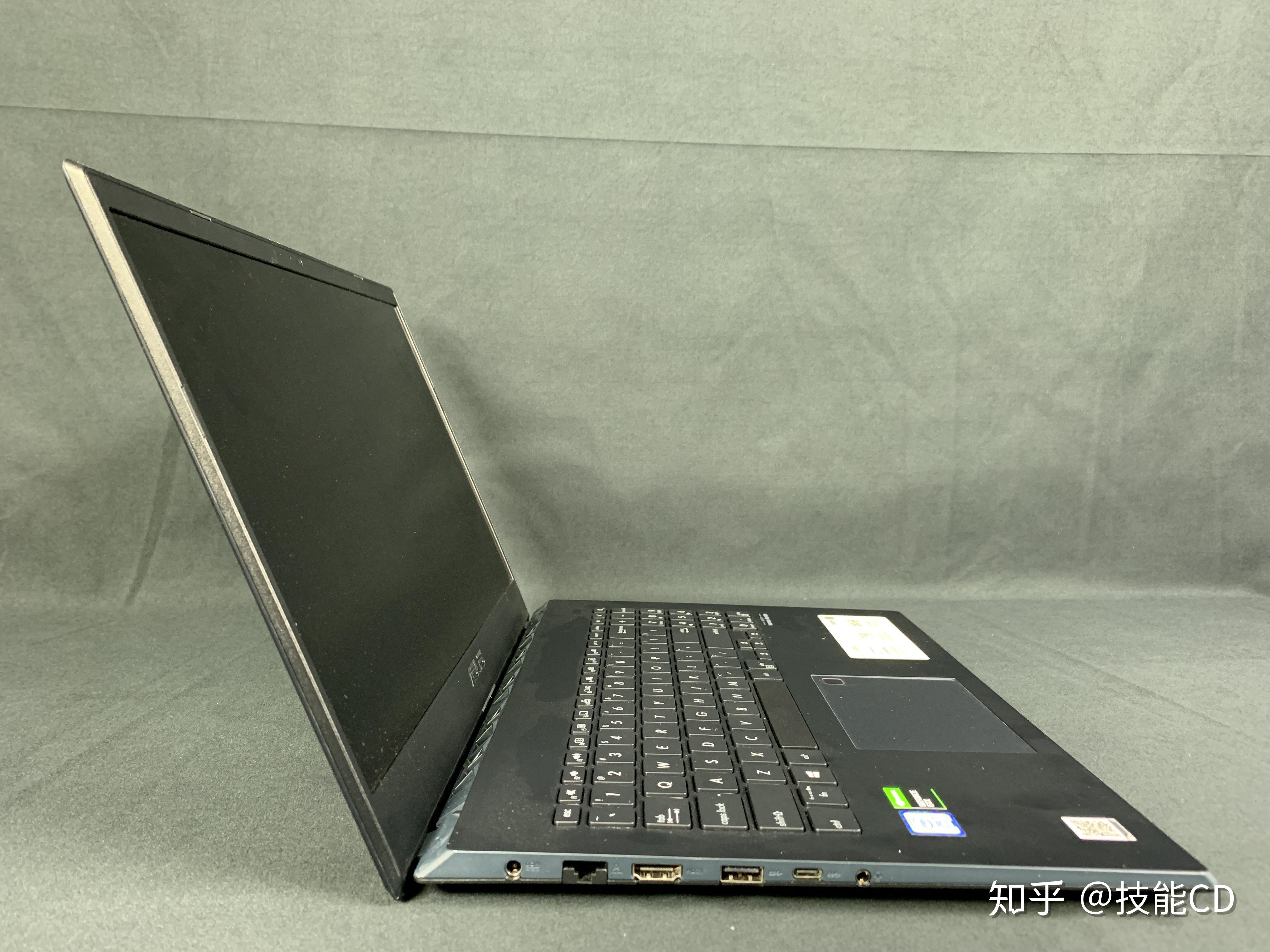 开箱日记换壳的飞行堡垒华硕marsvx60gt9750简测