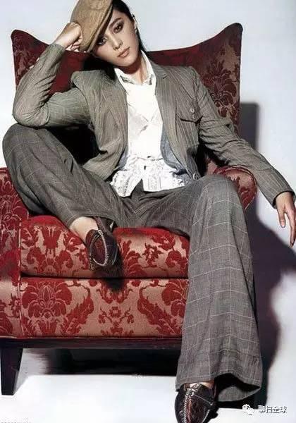 74  74赵四的西装