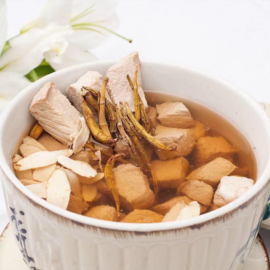 日常养生怎能少了西洋参石斛炖瘦肉