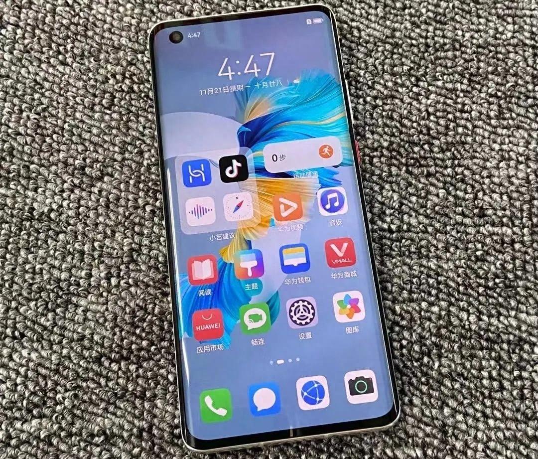 麒麟990e大底主摄价格只要3299它是一款支持5g的华为手机