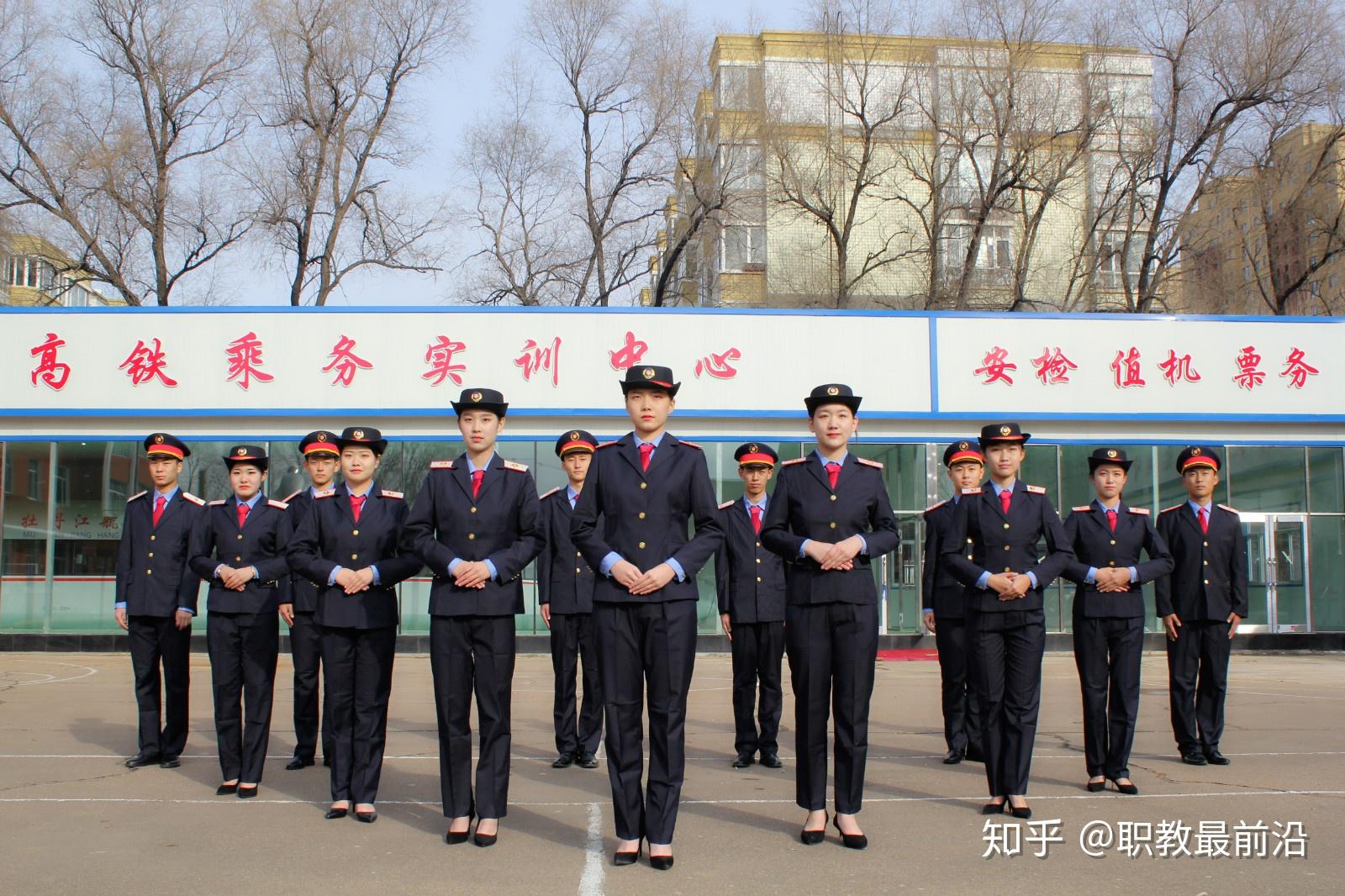 北交大牡丹江航空學院軍事化管理的重要性