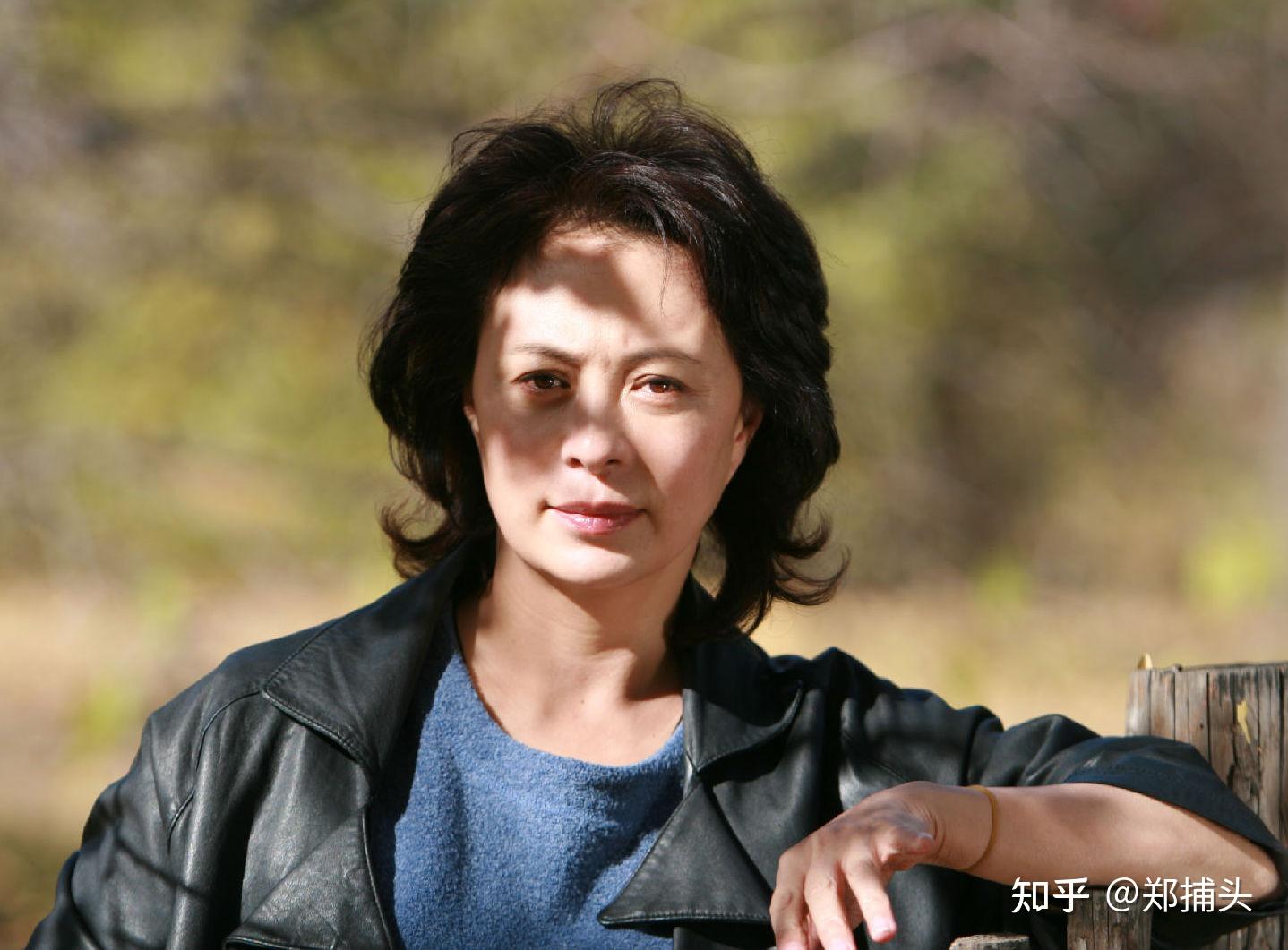 李焕英里她演贾玲妈妈改革开放后银幕上首个穿泳装的就是她