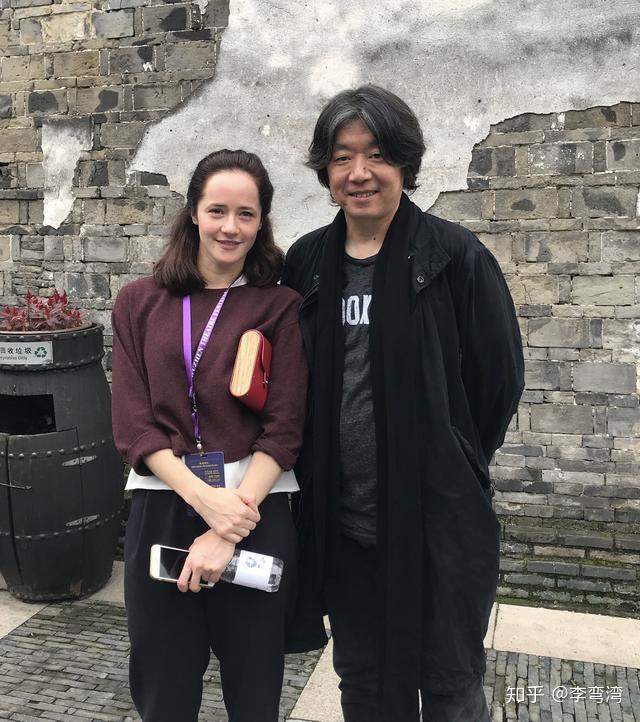 您希望女儿嫁给老狼还是比尔盖茨高晓松当然是老狼了