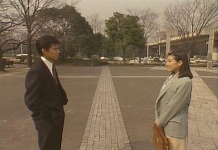 飞蛾扑火的故事告诉我们什么 v2-7c08f02eab91c0b4f3fa46cb296a9810_1440w.jpg?source=172ae18b