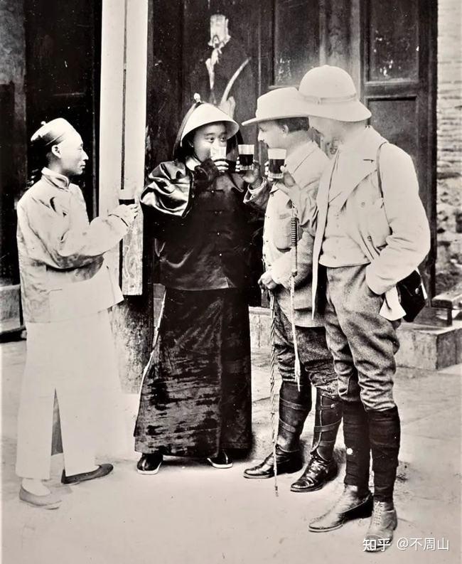 1904年和1904年,洛克哈特和庄士敦走访曲阜的老照片 - 知乎
