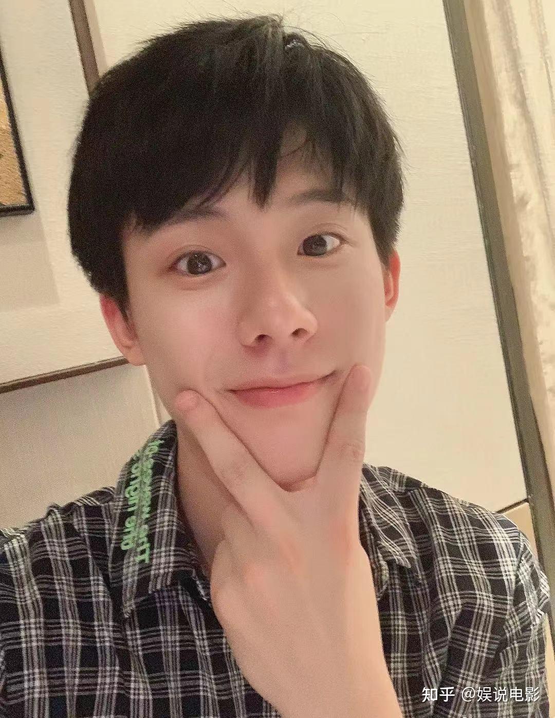 周奇向涵之疑恋情,都出演过肖战主演的电视剧,还有汪俊导演的剧 - 知乎