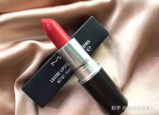 口红推荐不拔干不显唇纹 v2-7c46a73a5e87eab5a57e7c5311a5f7a1_r.jpg