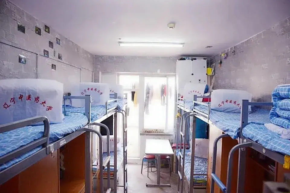 牡丹江卫校宿舍图片图片