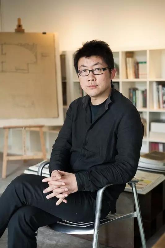 这就是《全中国最孤独的图书馆》的建筑师——董功的新作,位于北京798