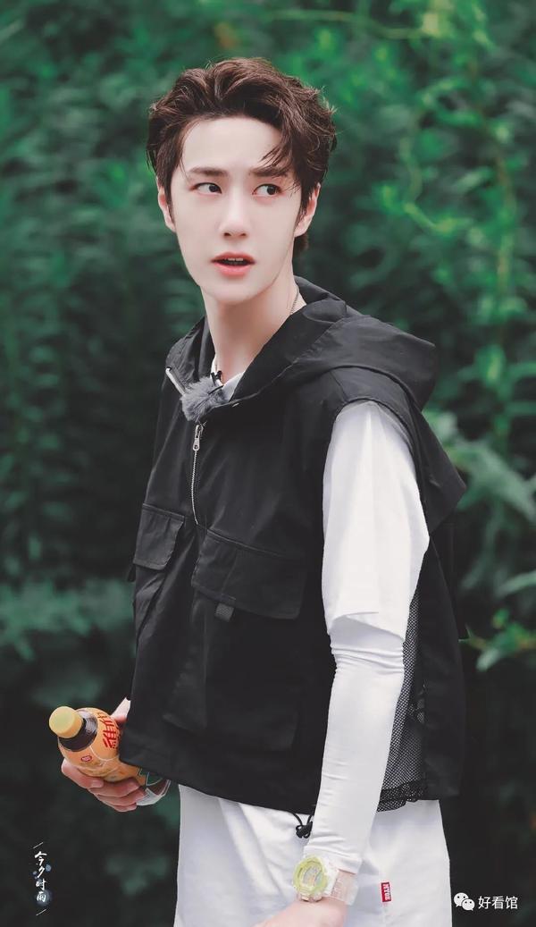 王一博高清壁纸|王一博图片高清无水印