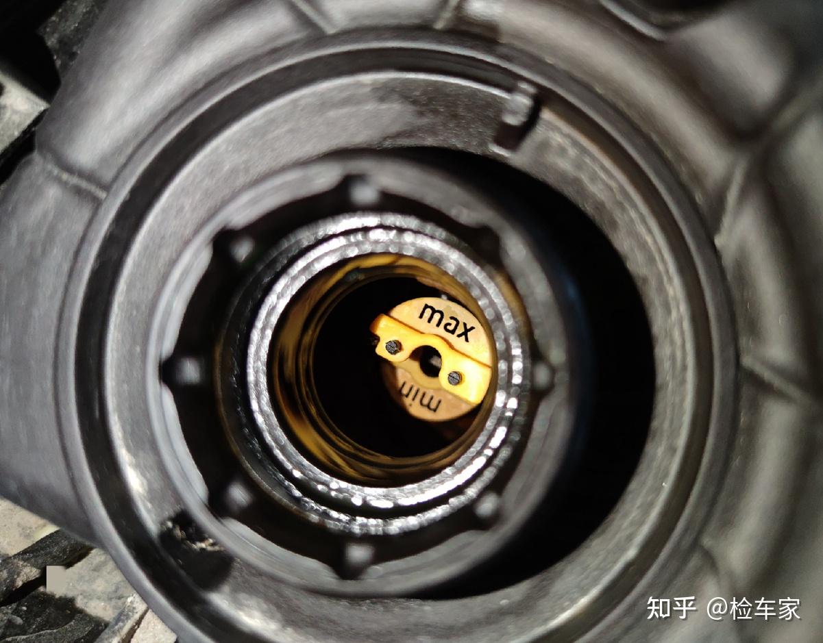 朋友嘴里的伪豪车,32万买辆18年的宝马5系,过年回村就靠它