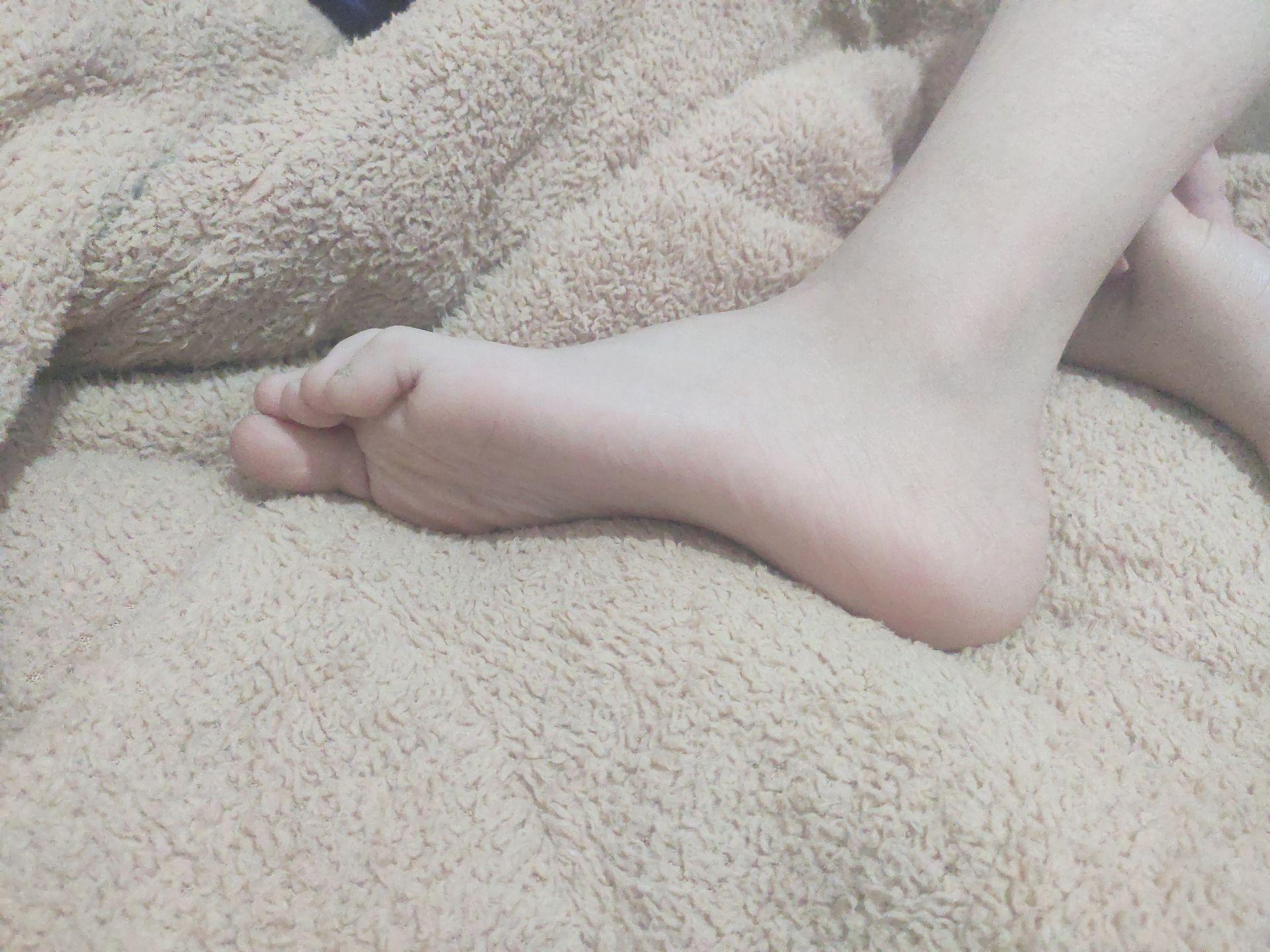 女生什么样的脚才算好看