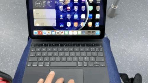 妙控键盘 Magic keyboard 在 iPad Pro 上的实际体验如何？