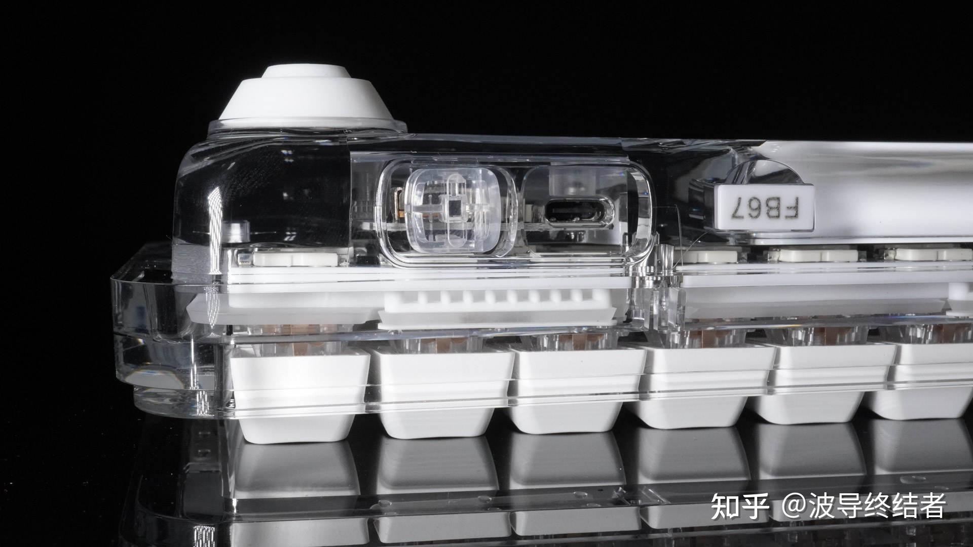 晶萤剔透的漂亮 - FIRST BLOOD B67三模机械键盘 - 知乎