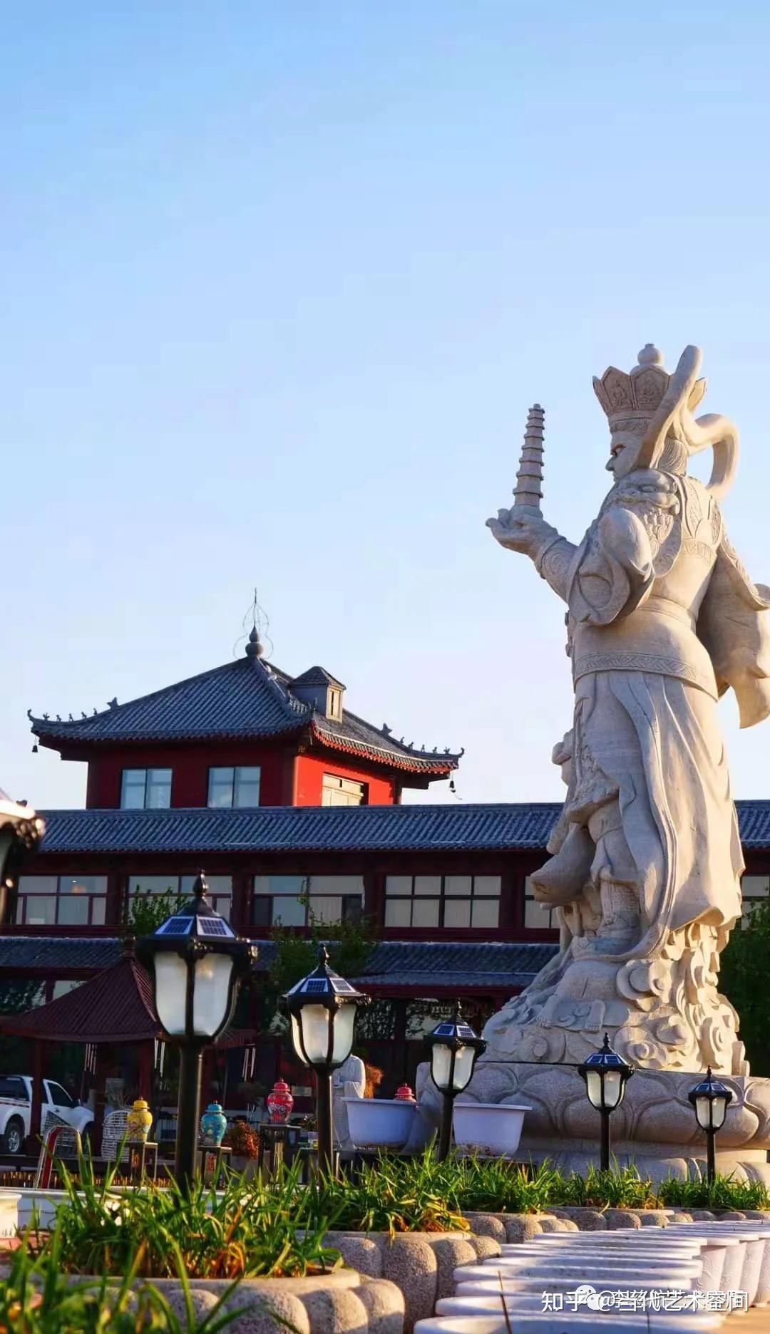 秦皇岛市慈恩禅寺,位于渤海著名的避暑胜地北戴河西15公里,205国道