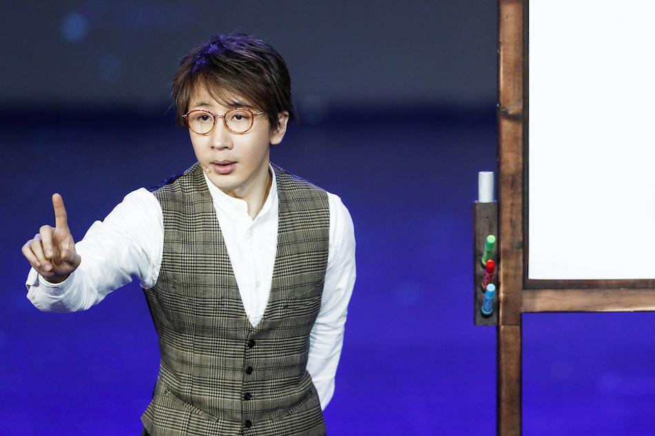 华人之光刘谦重回春晚舞台由天才魔术师到魔术宗师