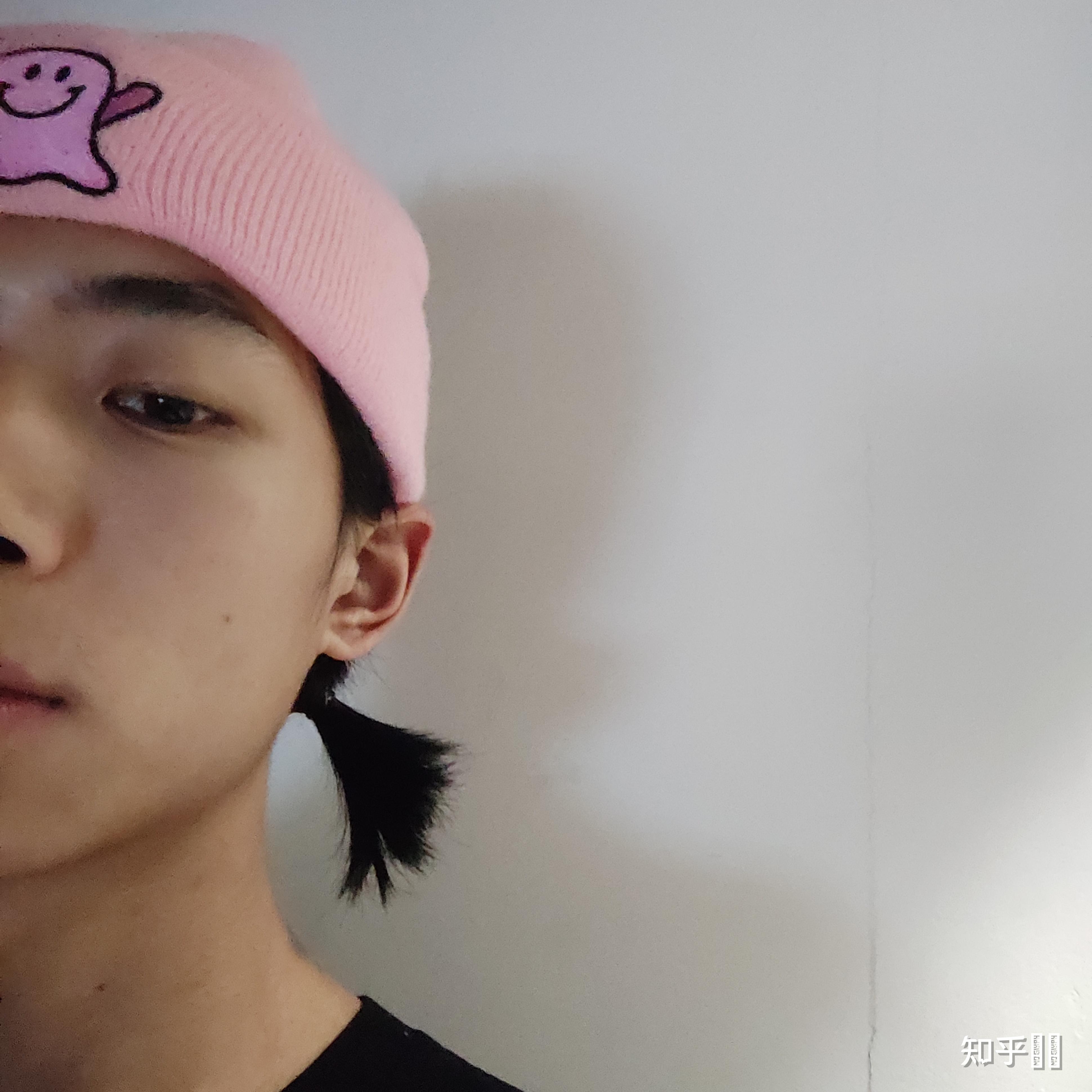 男生绑双马尾怎么绑才显得萌