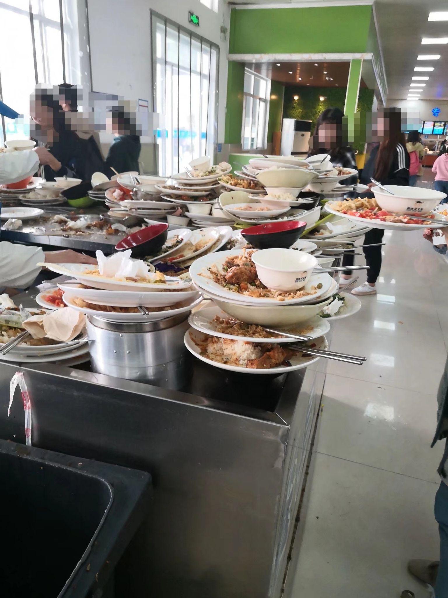 怎么看待淮北师范大学要求所有学生食堂就餐严禁使用一次性饭盒
