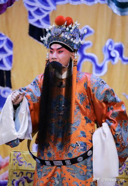 关于陶阳的戏服