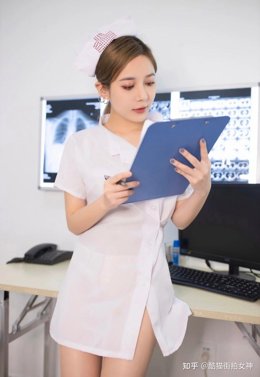 cos医生的漂亮小姐姐