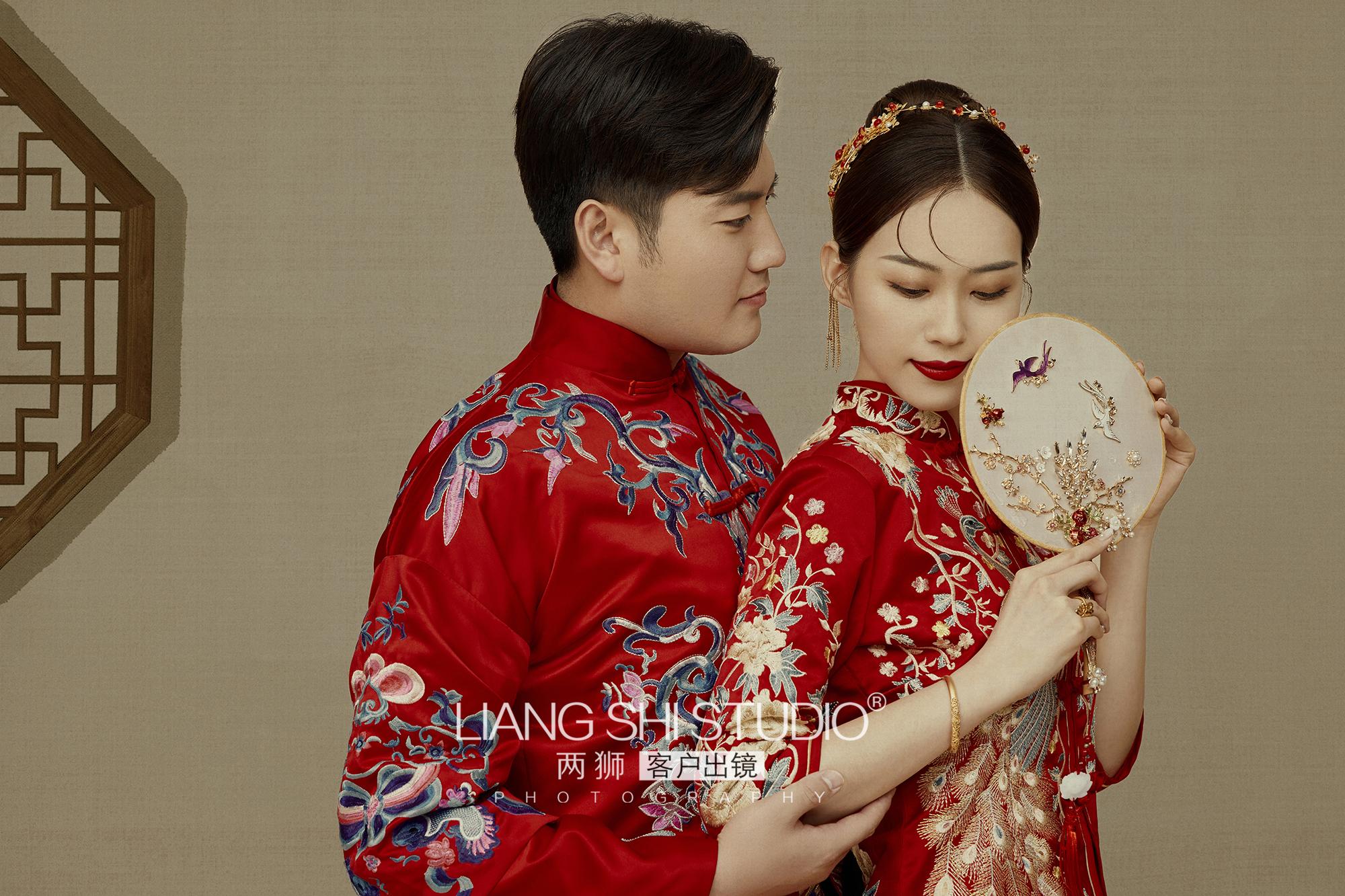 长辈都爱的中式婚纱照也可以拍得高级又文艺