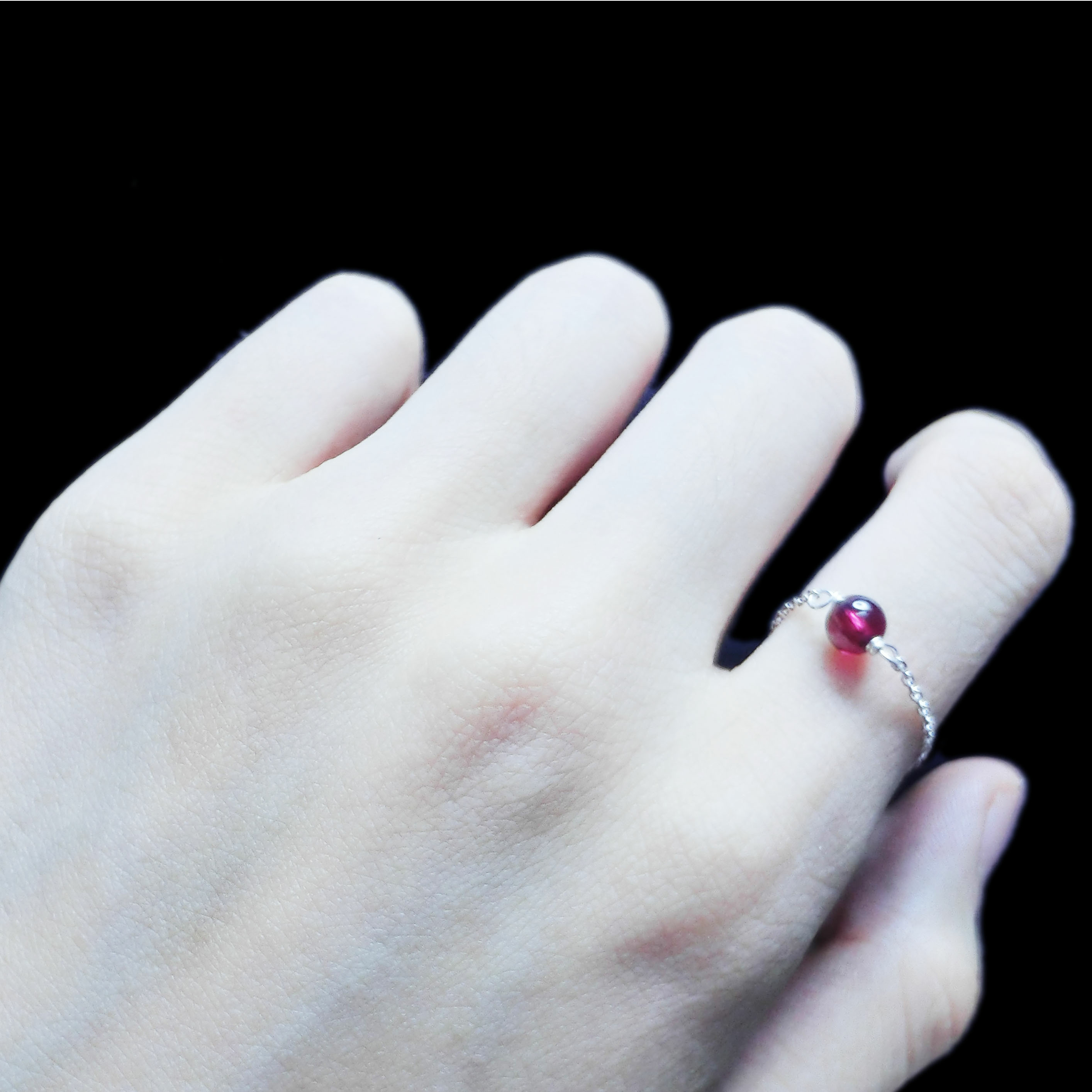 什么样的手掌纹是好的 v2-7eb0f15fef35c1544ac84c539e4ca1f1_r.jpg