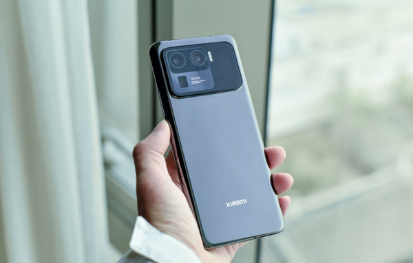 2023年4月最新手机推荐 - 华为nova7降噪麦克风用针捅了 - 实验室设备