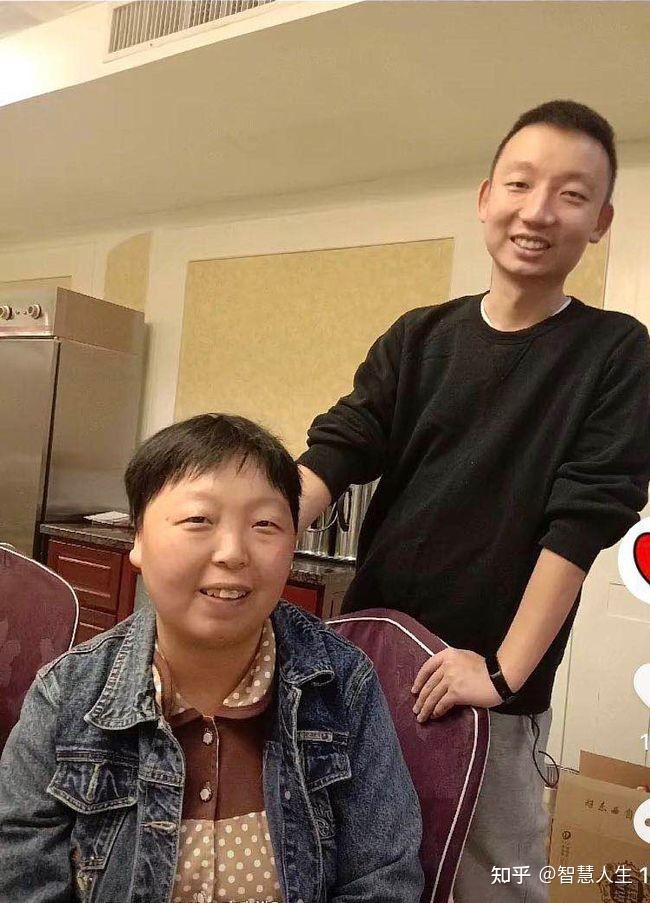 熊磊遭舅舅手撕是真是假网友现场找真相