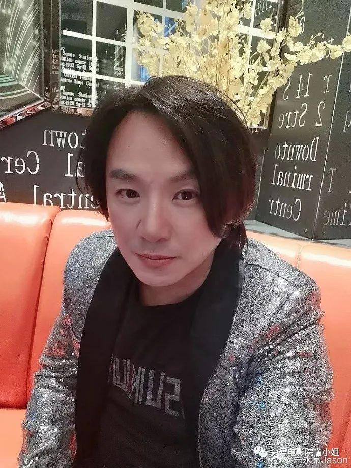 林晓峰离婚,突然发现,香港电影"古惑仔"兄弟团全员已50岁
