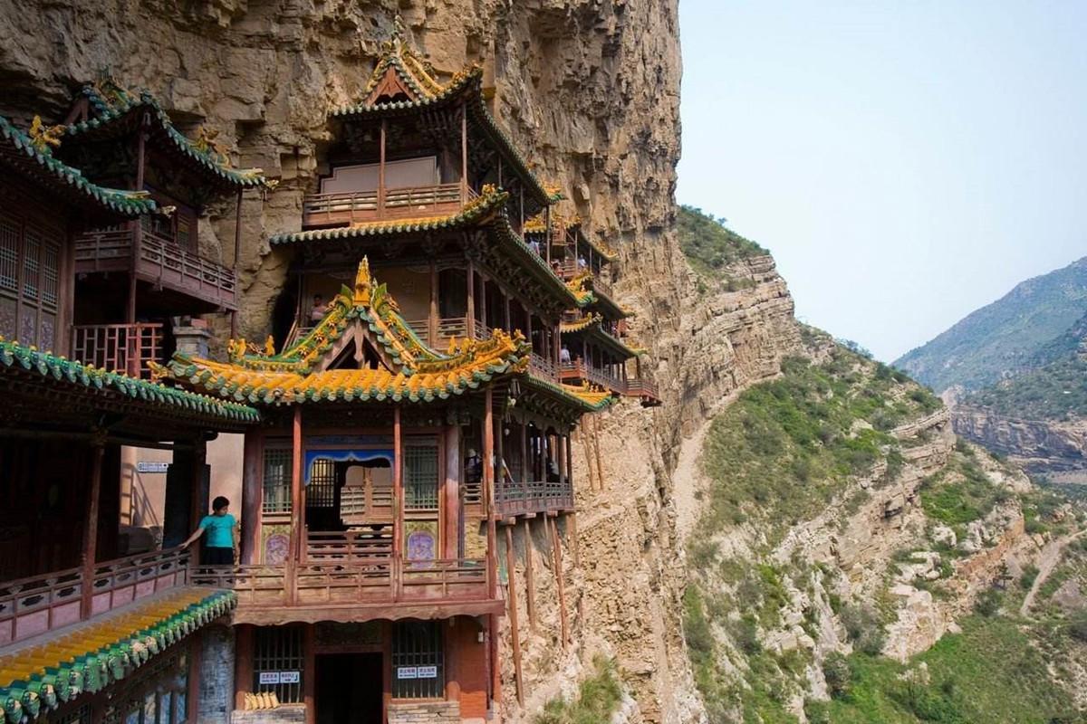 北岳恒山的悬空寺 悬挂峭壁上的寺庙 为何屹立千年之久不倒 知乎