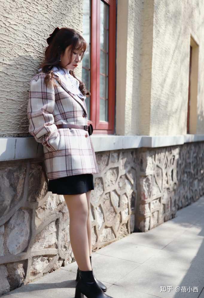 白冰才是穿搭高手一身大地色系打扮走机场原装五官气质真洋气