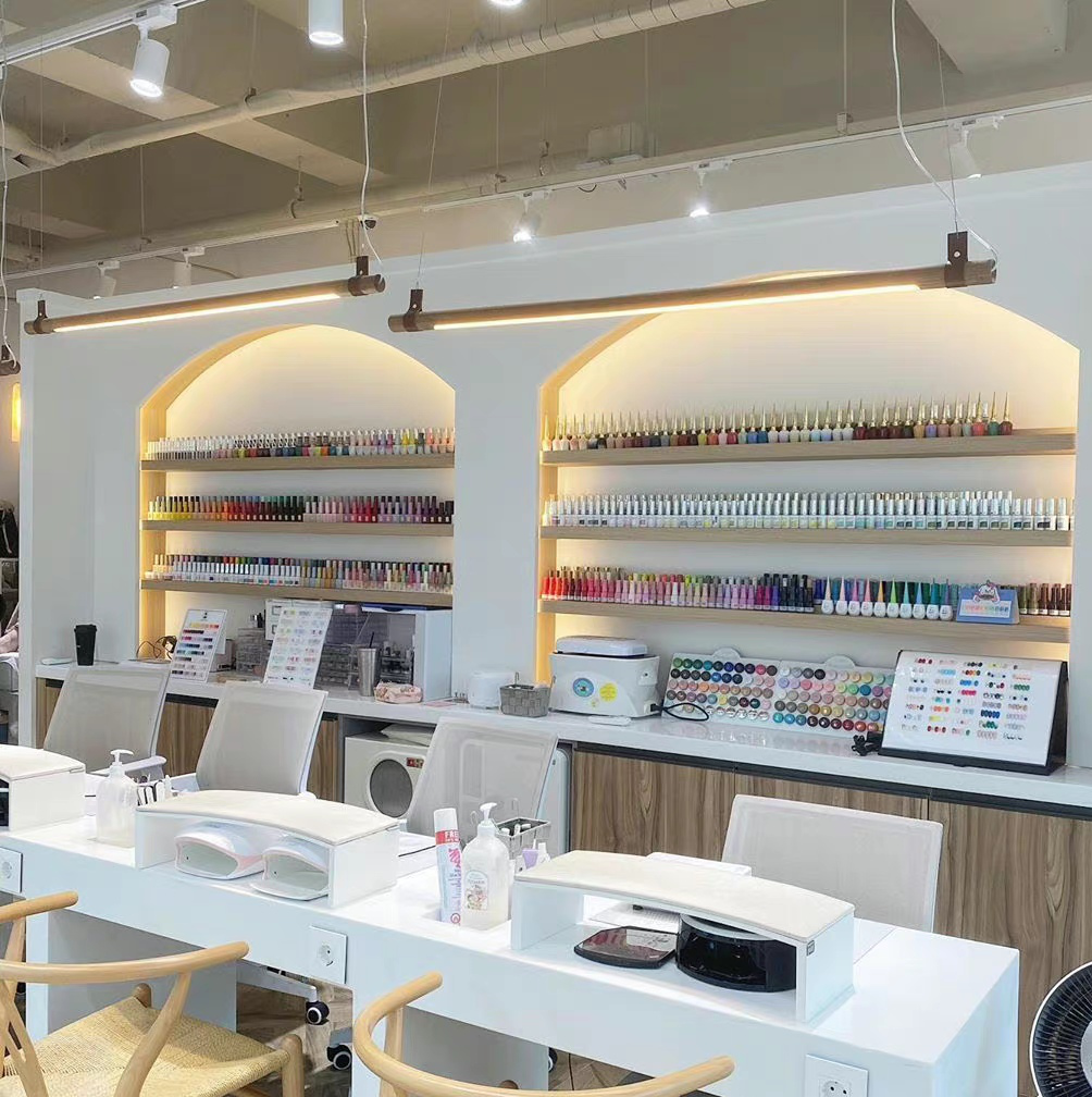 【行业趋势】;美甲师找不到工作,美甲店老板招不到人,困局何解?