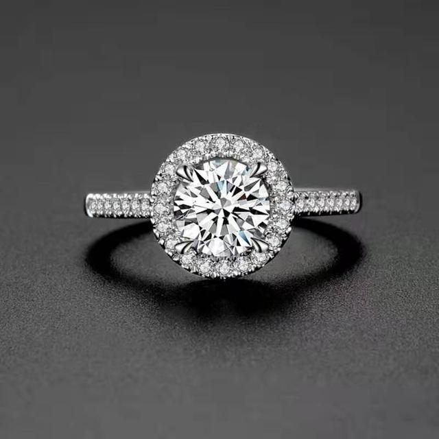 血钻告诉你为什么那么多人愿意为钻石付出一切