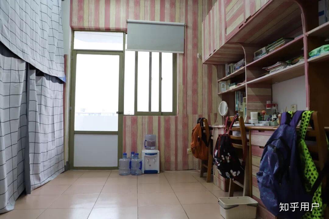 长沙理工大学金盆岭校区环境宿舍食堂怎么样求告知