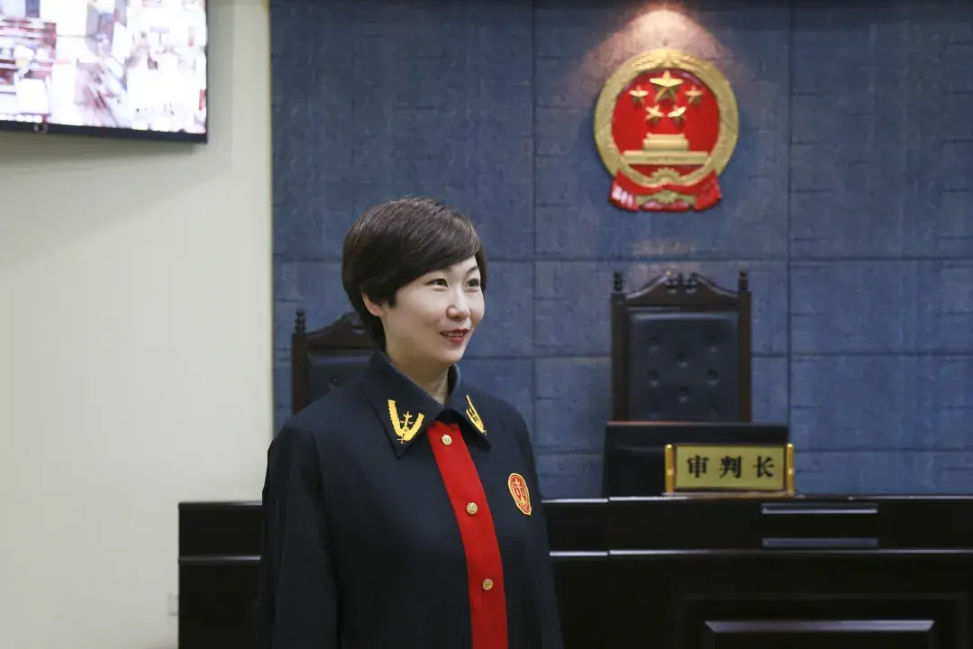 为民榜样评选王雪为妇女儿童撑起一片法治蓝天