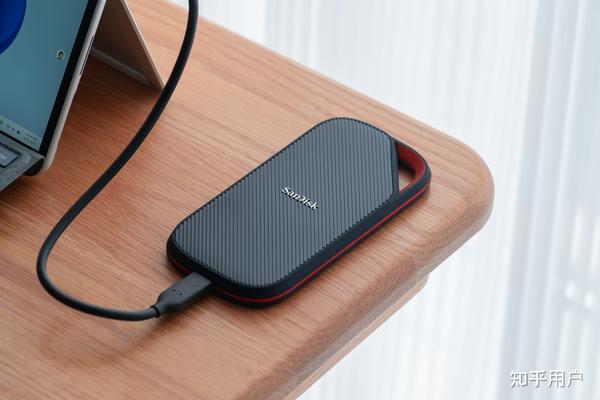 闪迪 E82 至尊超极速：USB 4 + 3800MB/s 峰值性能 移动固态硬盘新纪元 - 知乎