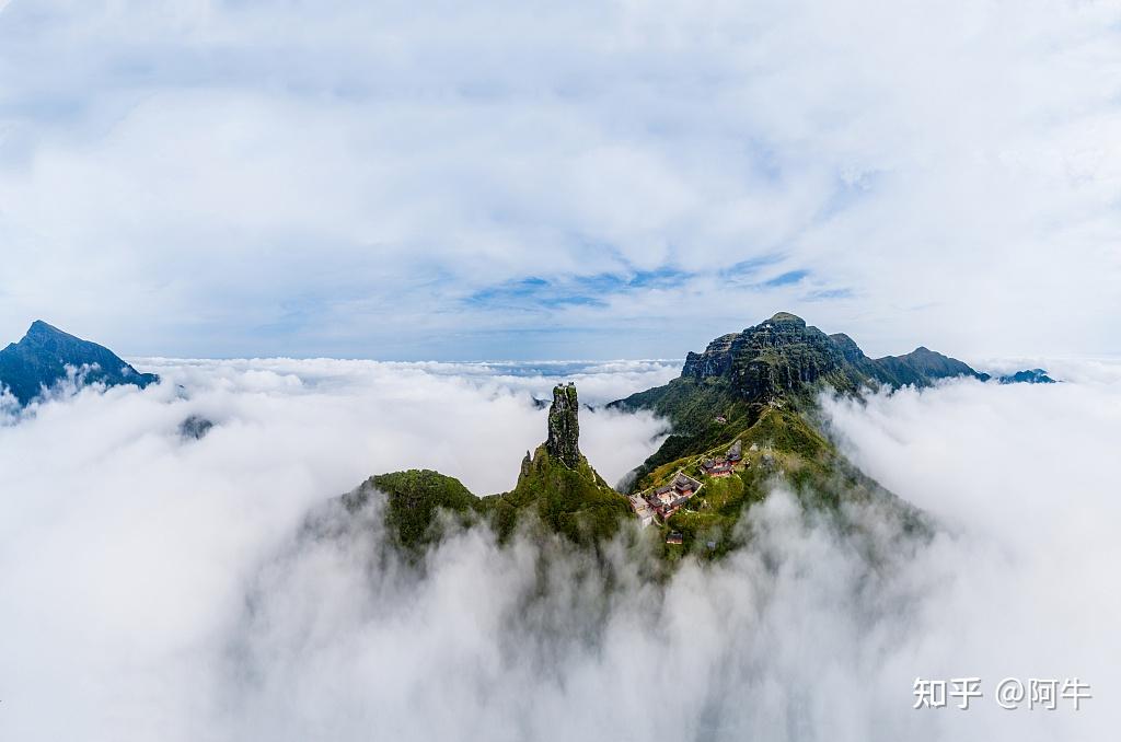 云巅之上的人间仙境梵净山地貌景观鬼斧神工神秘莫测妙趣天成