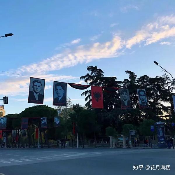 欧洲明灯的明灯的恩维尔·霍查挂了以后 - 知乎