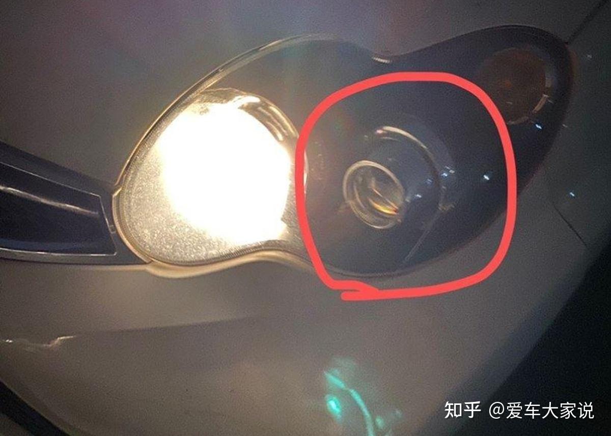 为什么有的车,远光灯和近光灯不能同时亮? - 知乎