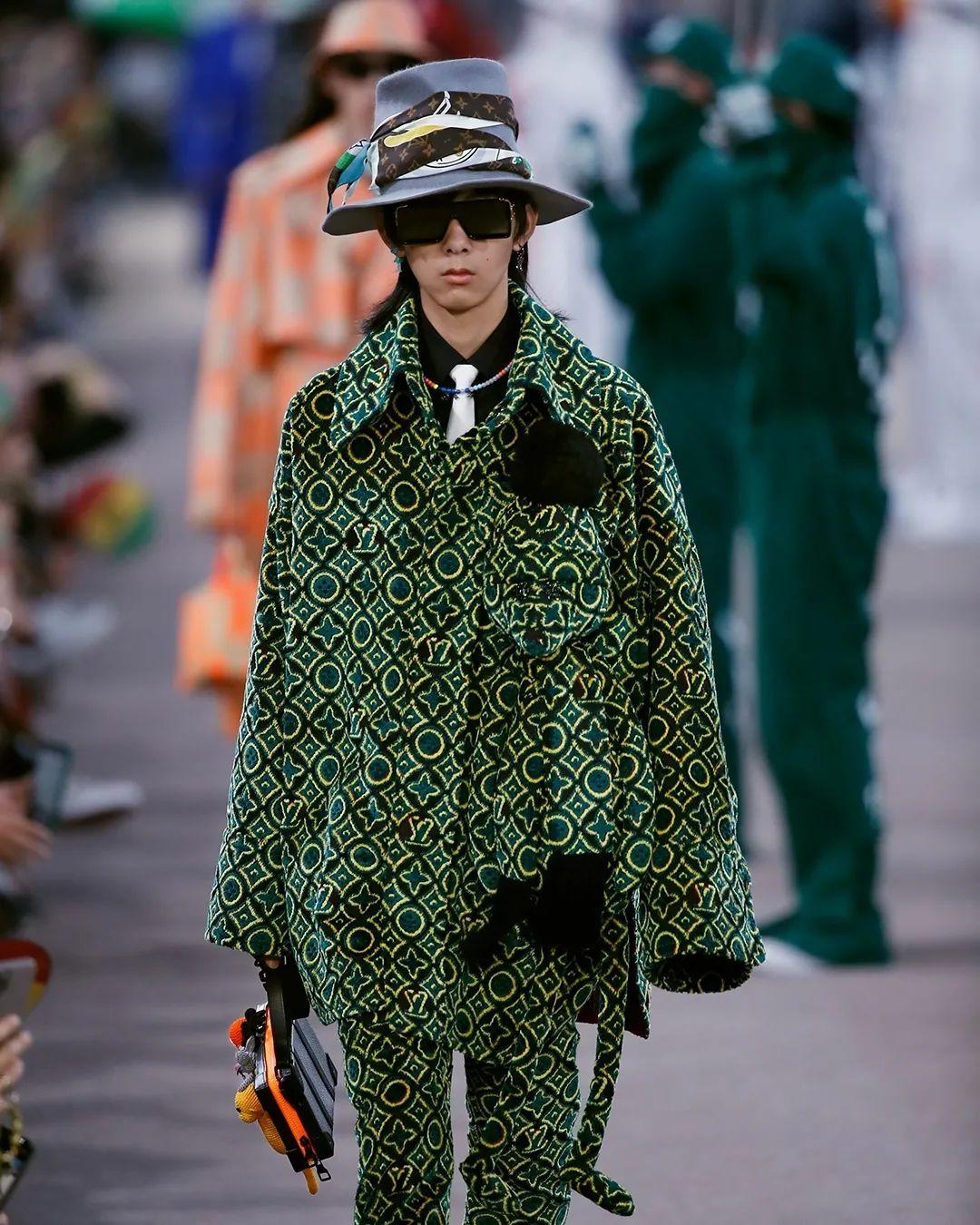 吴亦凡压轴的 lv 2021 春夏上海大秀除了热搜还有哪些惊喜