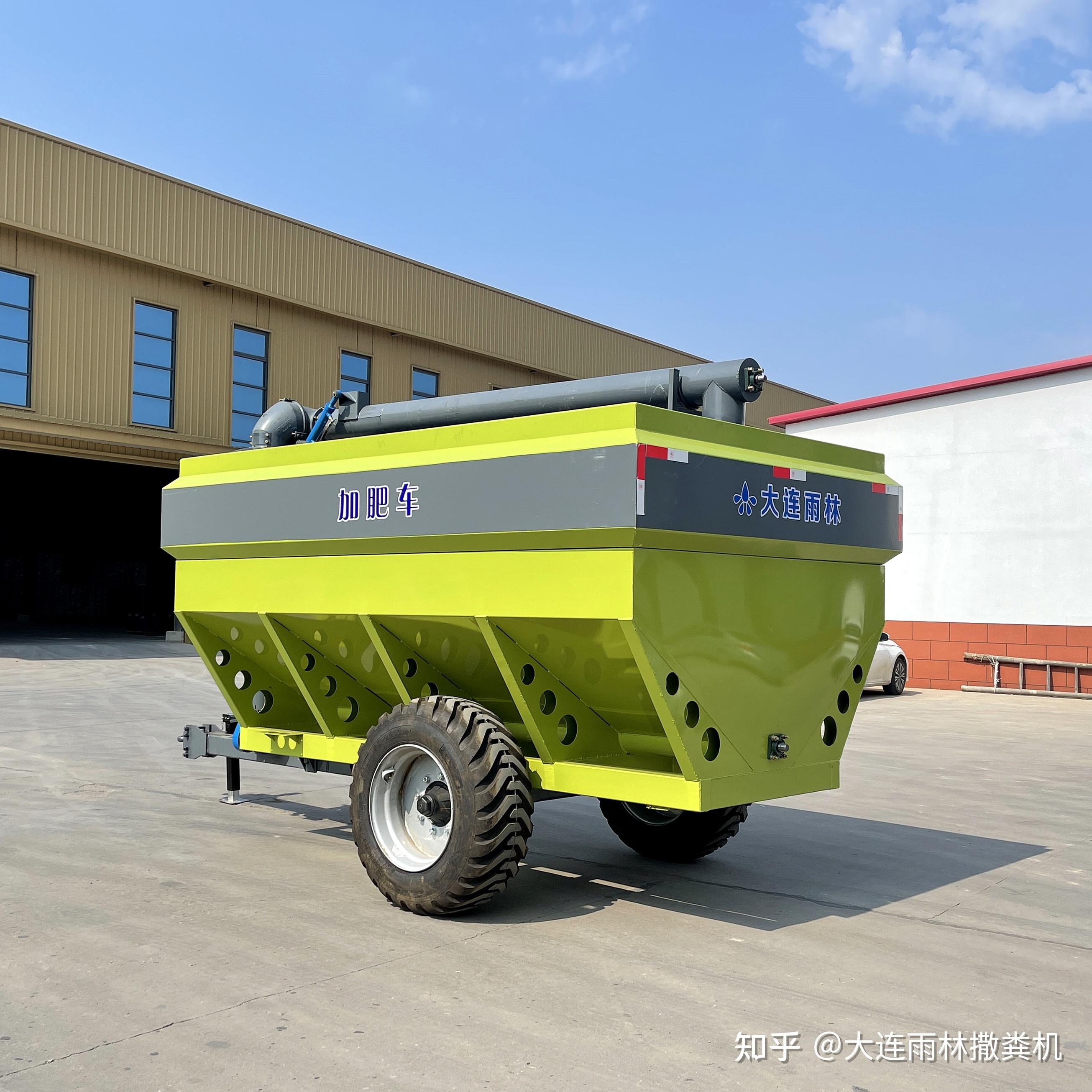 6米,加肥机加肥车既能撒肥加肥又能运粮倒粮,一机多用!