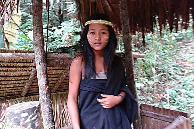 路通社非遗品牌创意中心:克木人分布:云南划属:布朗族人口:约44万人