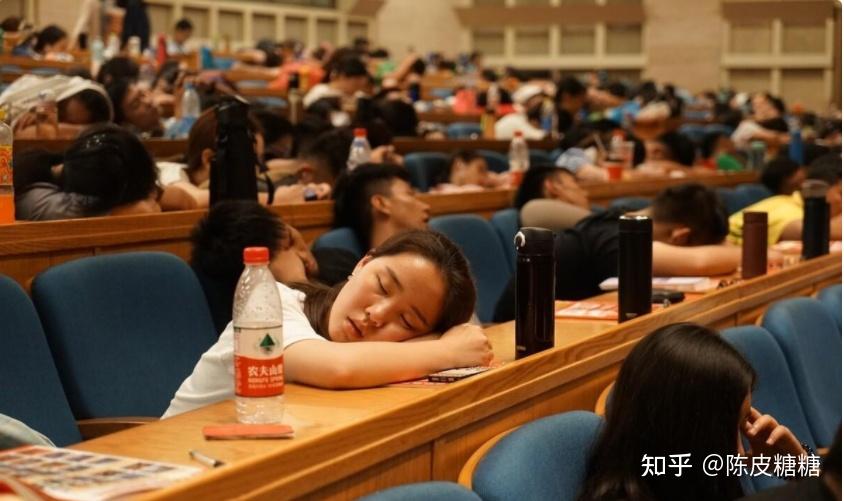一上课就犯困,我能拿你怎么办? - 知乎