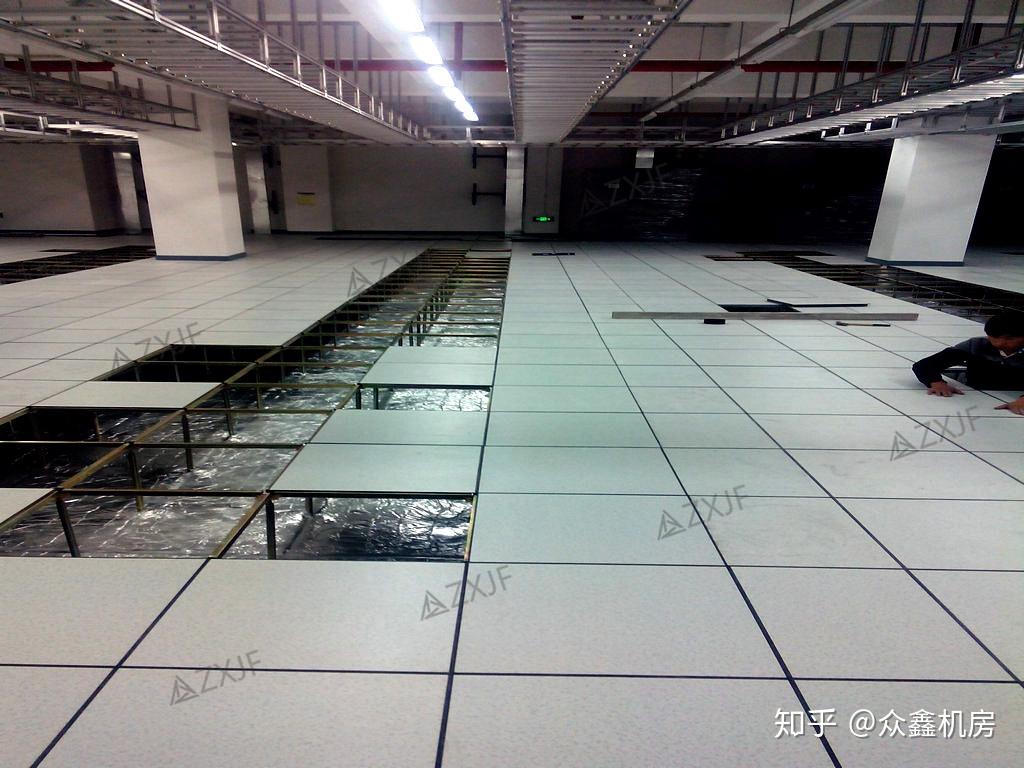 机房安装防静电地板是否需要做保温棉