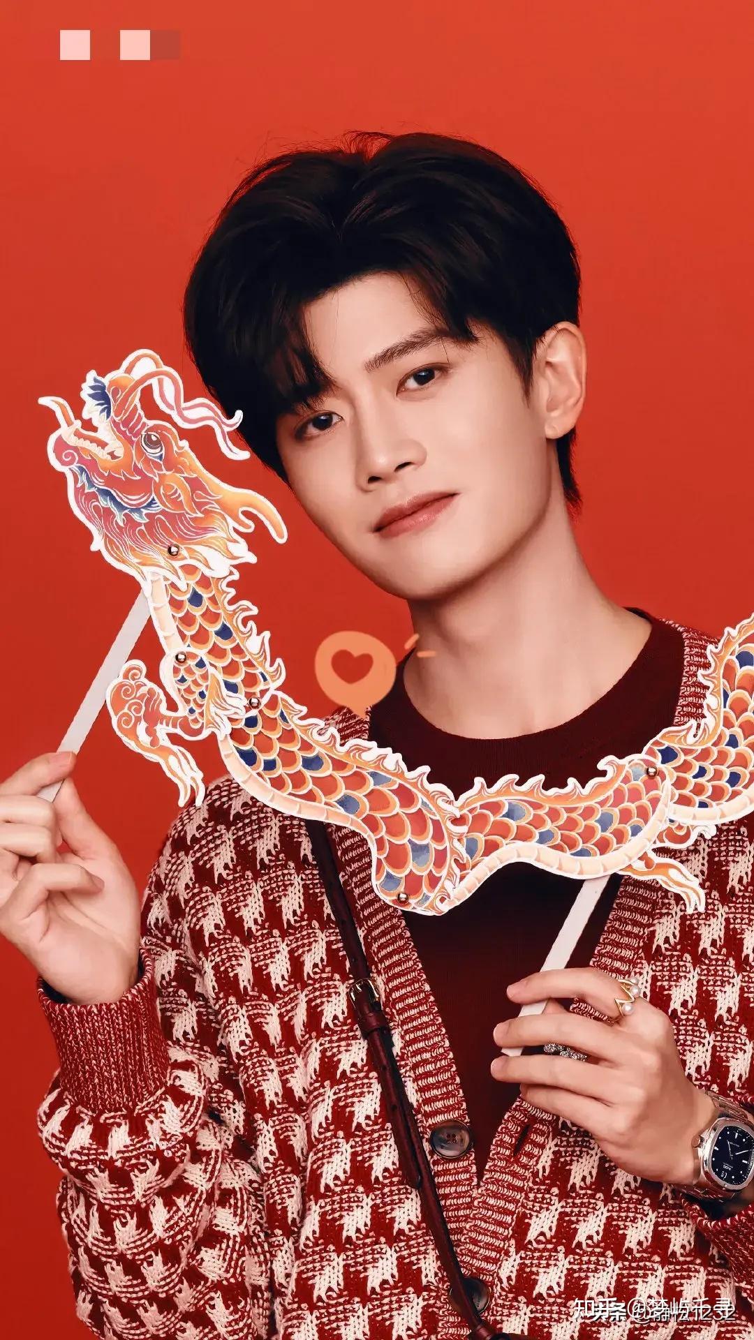 最受观众喜爱的男艺人排名白敬亭25成毅13李现第9朱一龙第3